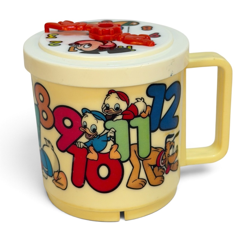 Vintage Walt Disney Productions Superseal Mickey Mouse Clock Lid Plastic Mug